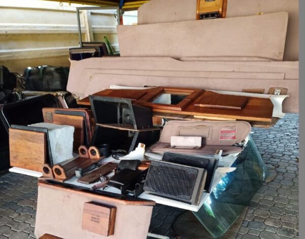 Tapicería y Accesorios para Techo